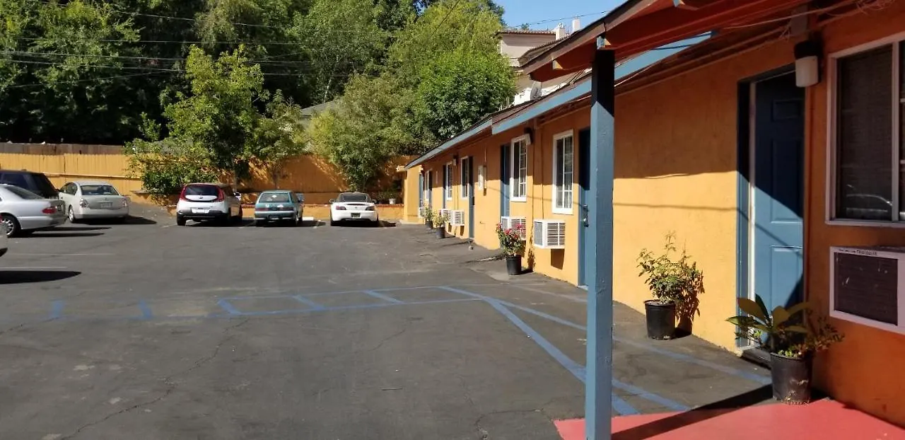 Motel Day N Night Inn - Near Universal Studios Hollywood Los Angeles